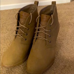 Nautica heel boot